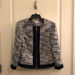 Tahari by Arthur S. Levine Blazer. Size 10.